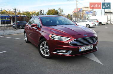 Седан Ford Fusion 2017 в 