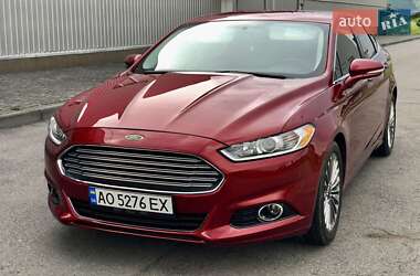 Седан Ford Fusion 2014 в Тячеве