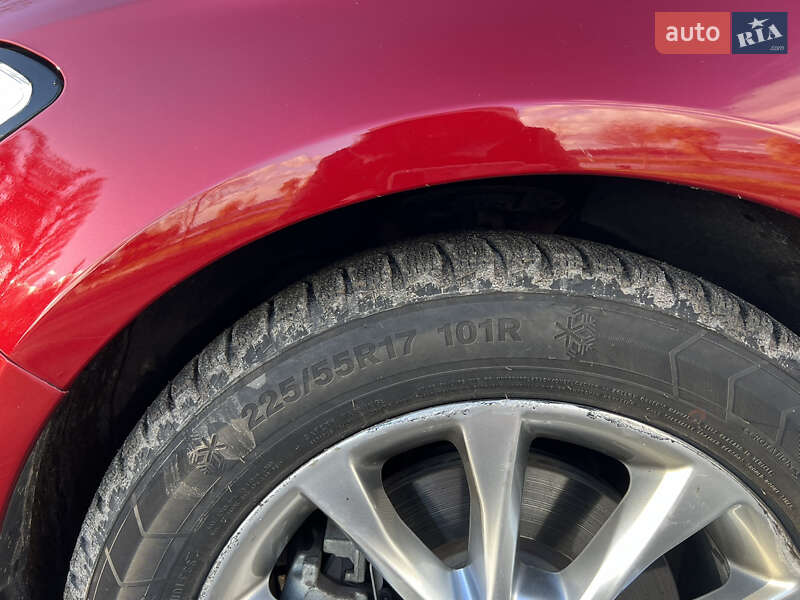 Седан Ford Fusion 2016 в Бурштині
