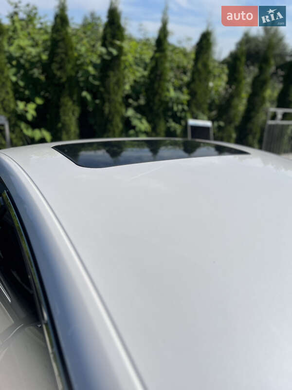 Седан Ford Fusion 2015 в Надвірній