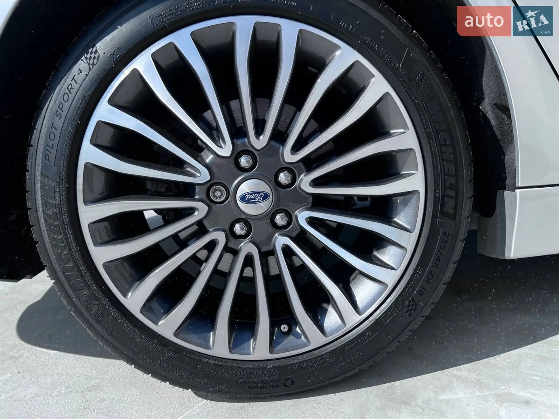 2018 Ford Fusion - мініатюра 16