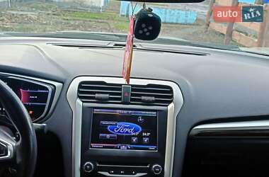 Седан Ford Fusion 2012 в Першотравенске