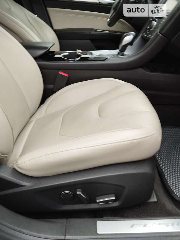 Седан Ford Fusion 2015 в Хмельницком фото 36 Седан Ford Fusion 2015 в Хмельницком