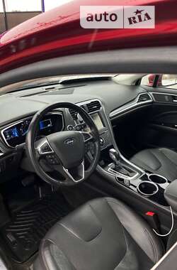 Седан Ford Fusion 2013 в Івано-Франківську
