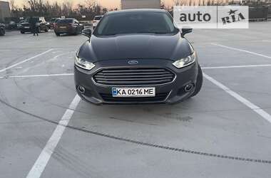 Седан Ford Fusion 2015 в Киеве