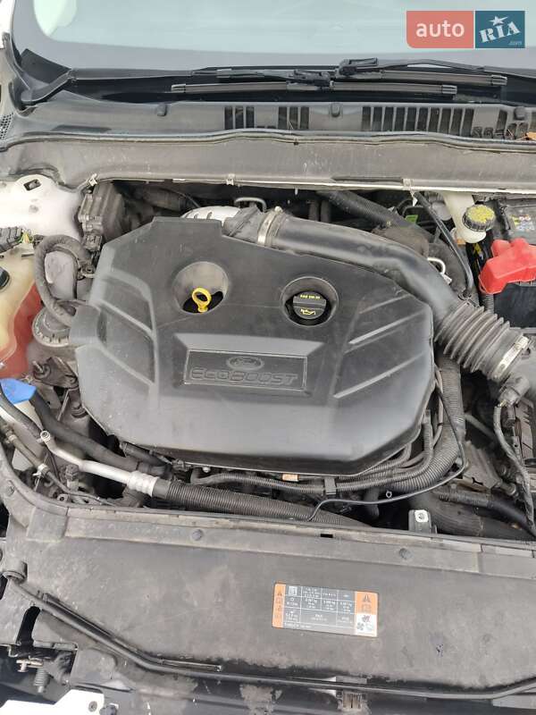Седан Ford Fusion 2015 в Тернополе