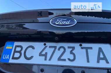 Седан Ford Fusion 2016 в Червонограде