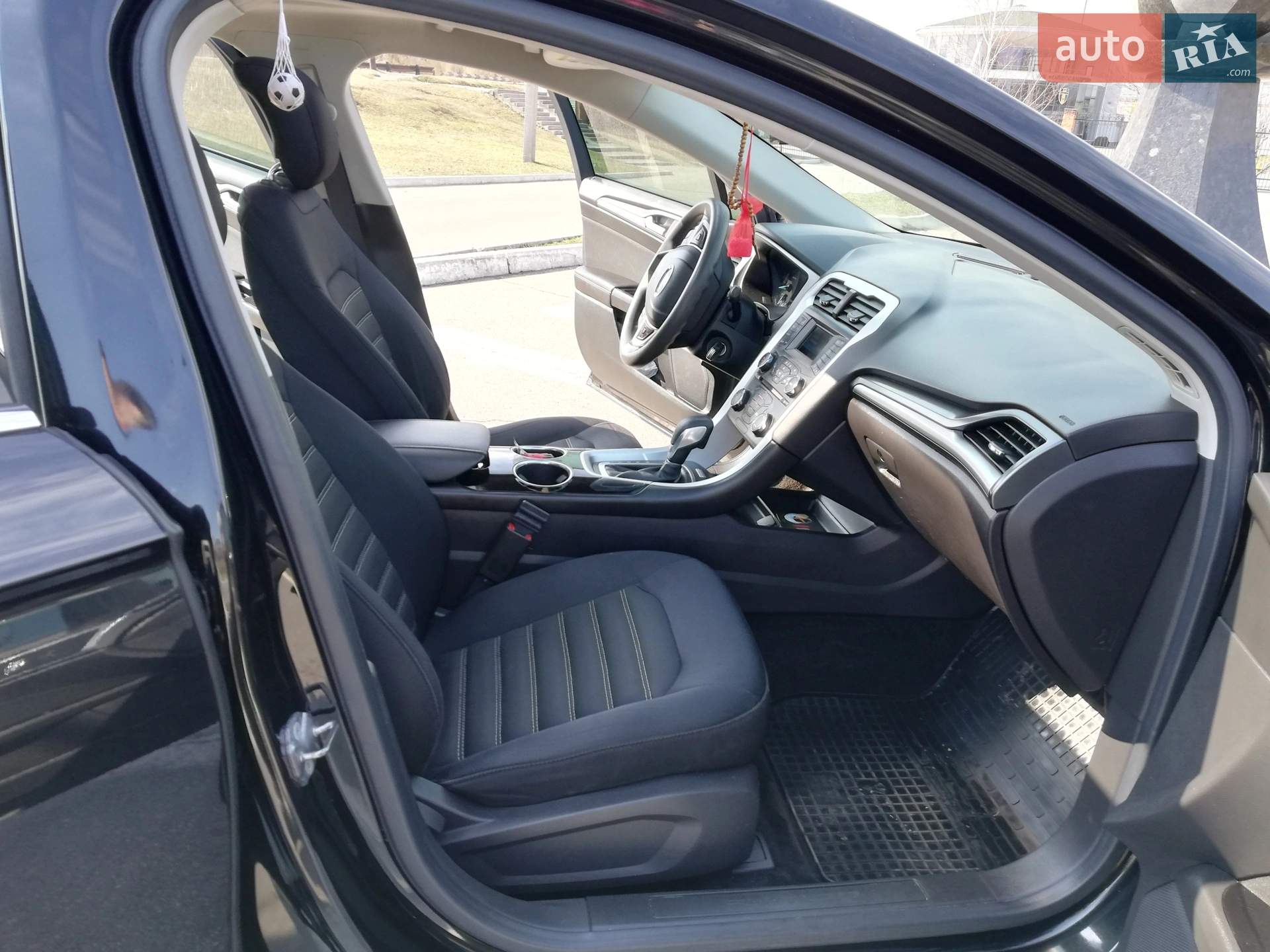 2013 Ford Fusion - мініатюра 27