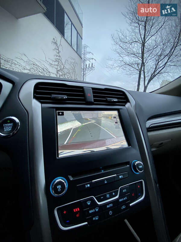 Седан Ford Fusion 2016 в Івано-Франківську