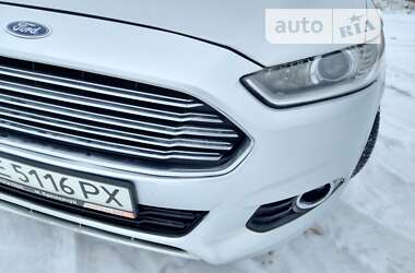 Седан Ford Fusion 2014 в Благовіщенську