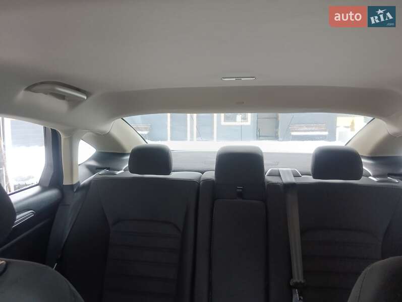 Седан Ford Fusion 2019 в Днепре