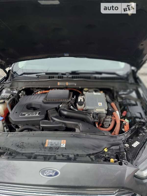 Седан Ford Fusion 2015 в Павлограде