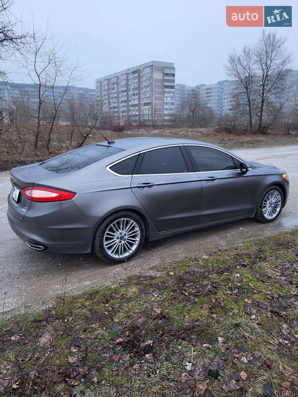 Седан Ford Fusion 2013 в Каменском