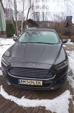 Седан Ford Fusion 2016 в Житомирі