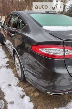 Седан Ford Fusion 2016 в Житомире