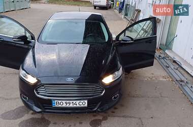 Седан Ford Fusion 2013 в Львове