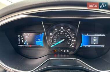 Седан Ford Fusion 2014 в 