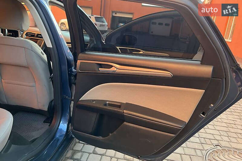 Седан Ford Fusion 2018 в Ужгороді фото 23 Седан Ford Fusion 2018 в Ужгороді