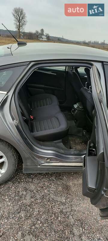 Седан Ford Fusion 2012 в Маневичах