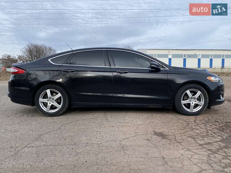 Седан Ford Fusion 2012 в Полтаве