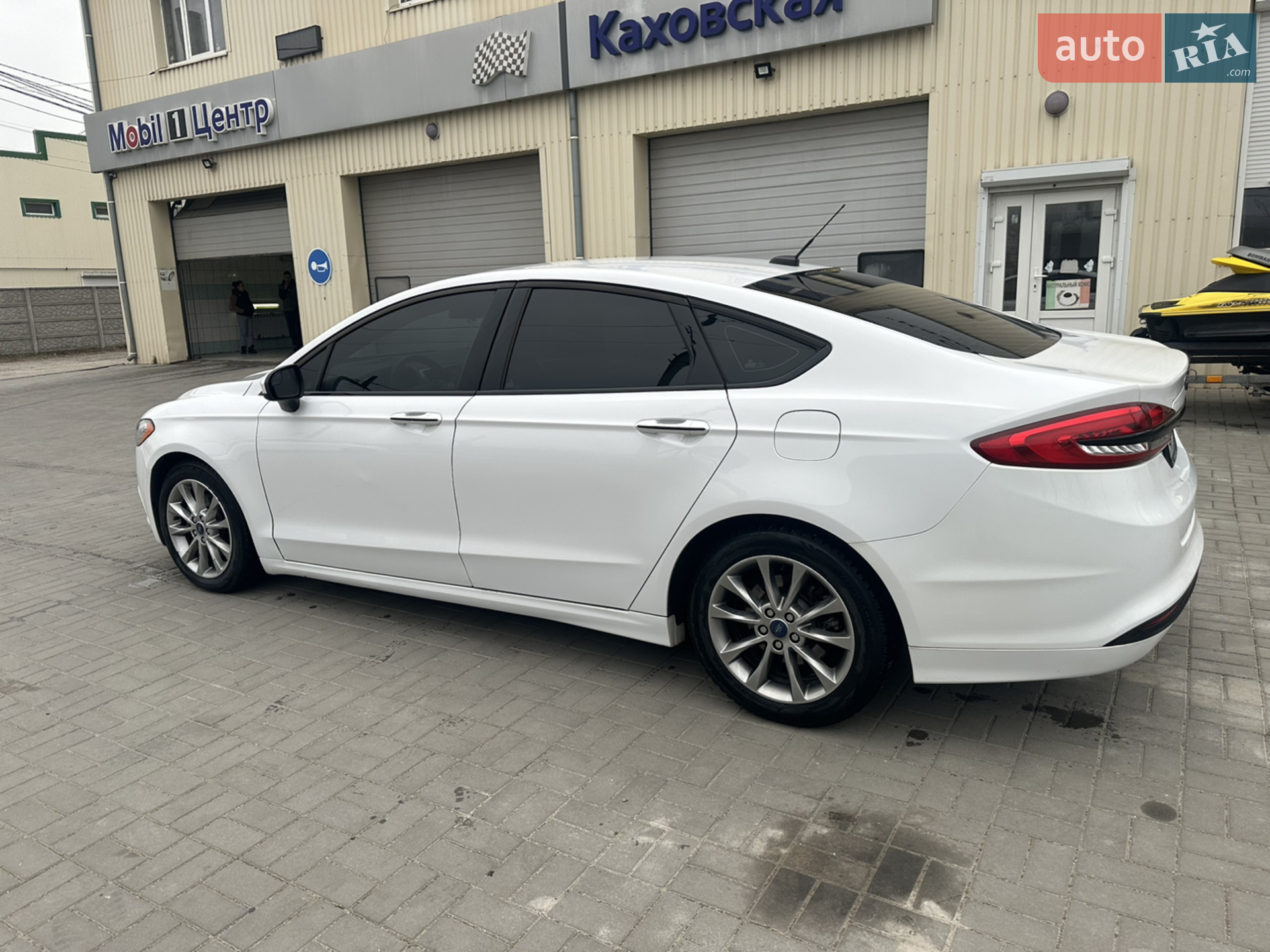 2016 Ford Fusion - мініатюра 4