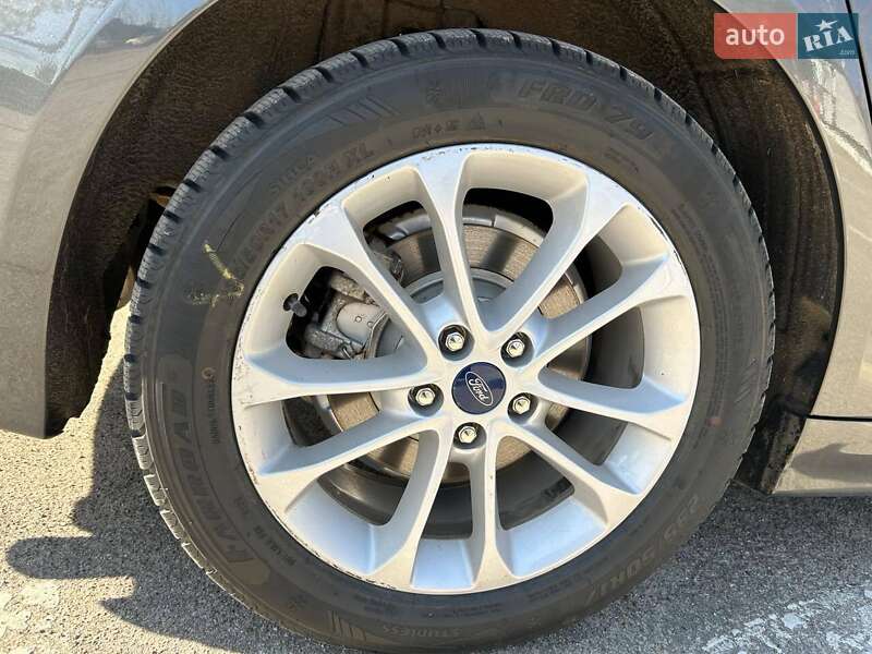 Седан Ford Fusion 2020 в Виннице