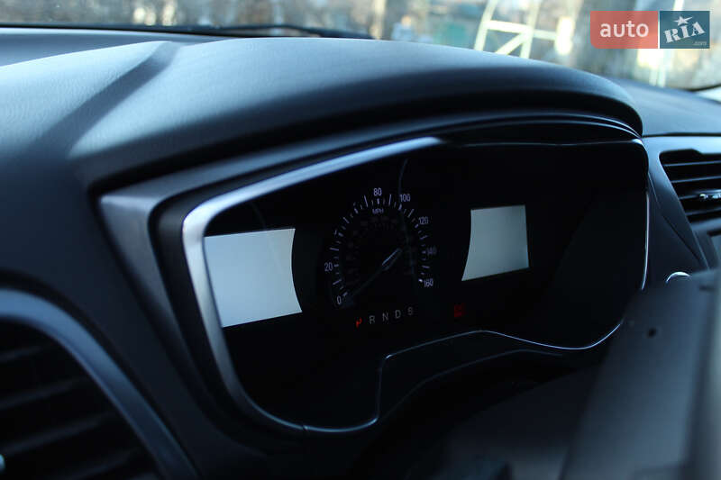 Седан Ford Fusion 2015 в Бориславе