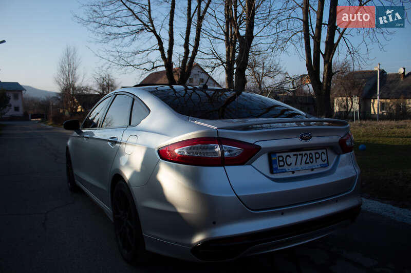 Седан Ford Fusion 2015 в Бориславе