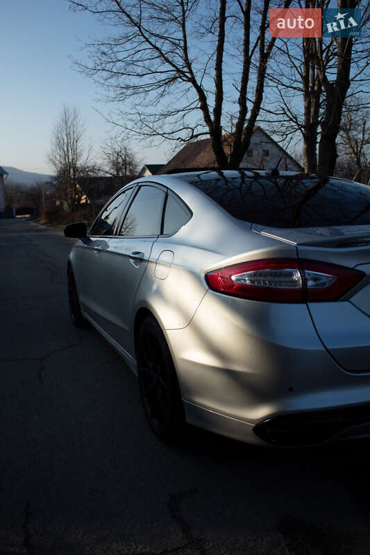 Седан Ford Fusion 2015 в Бориславе