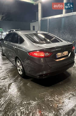 Седан Ford Fusion 2014 в Миколаєві