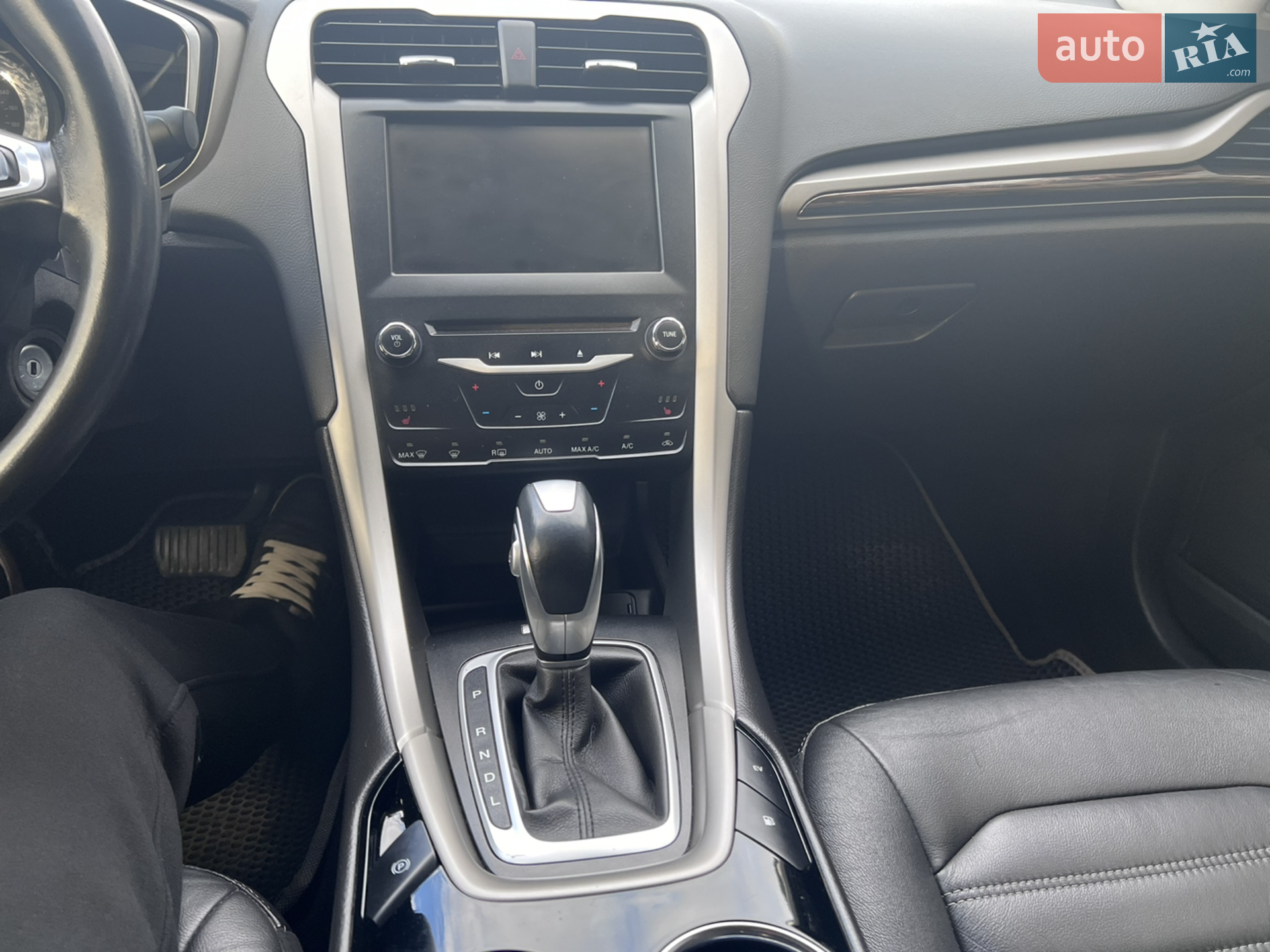 2013 Ford Fusion - мініатюра 13