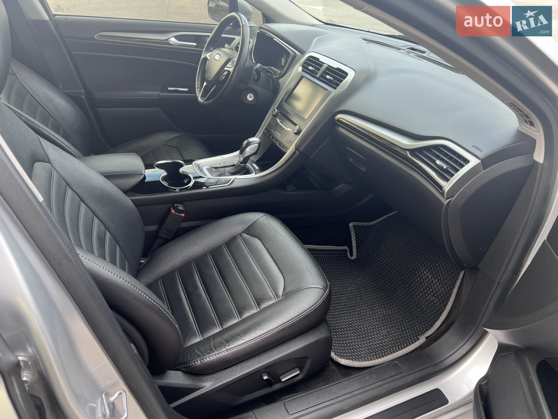 2013 Ford Fusion - мініатюра 20