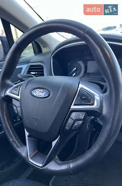 Седан Ford Fusion 2014 в Миколаєві