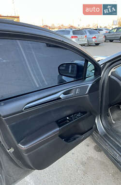 Седан Ford Fusion 2014 в Миколаєві