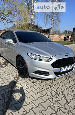 Седан Ford Fusion 2016 в Коломые