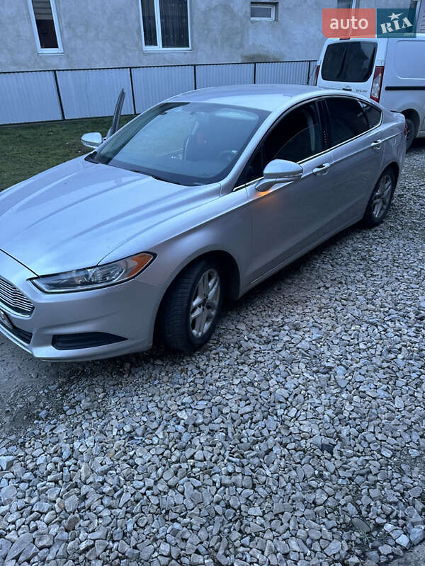 Седан Ford Fusion 2013 в Коломиї