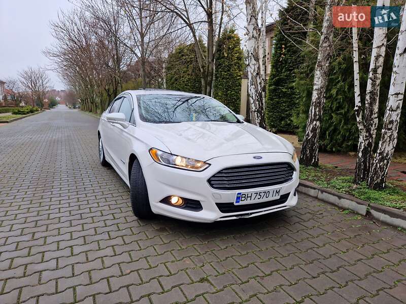 Седан Ford Fusion 2013 в Одессе