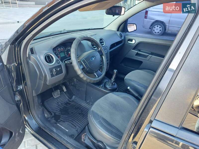 Хетчбек Ford Fusion 2007 в Дніпрі