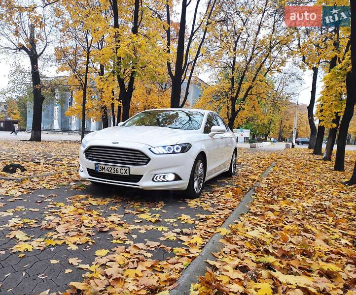 Седан Ford Fusion 2015 в Кропивницком