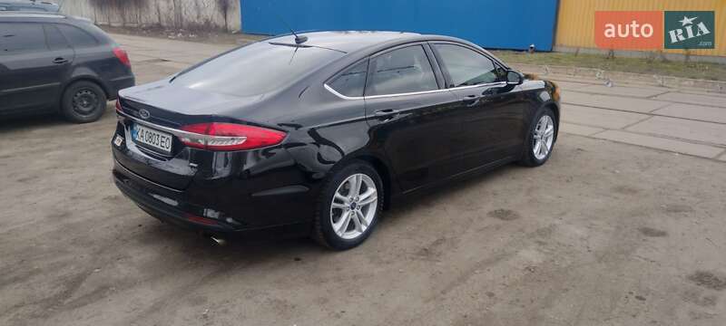 Седан Ford Fusion 2017 в Киеве фото 3 Седан Ford Fusion 2017 в Киеве