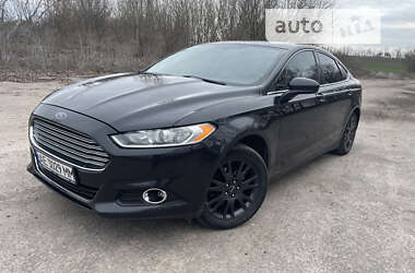 Седан Ford Fusion 2013 в Кременчуці