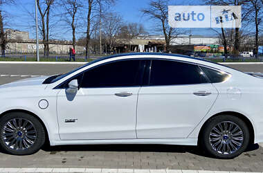 Седан Ford Fusion 2014 в Одесі