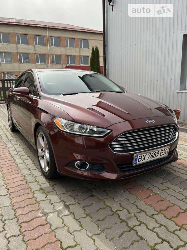 Седан Ford Fusion 2015 в Хмельницькому