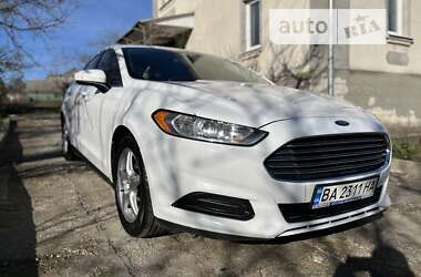 Седан Ford Fusion 2013 в Кропивницком