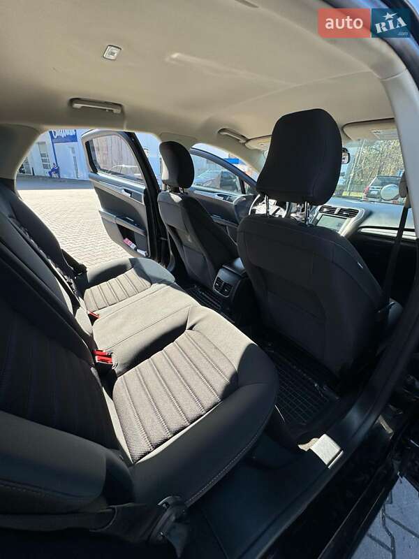 Седан Ford Fusion 2018 в Києві фото 18 Седан Ford Fusion 2018 в Києві