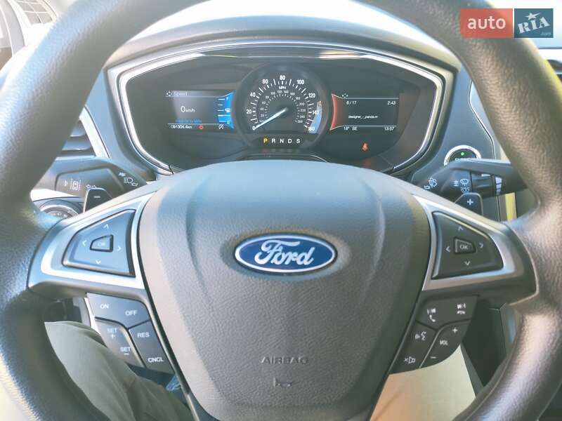 Седан Ford Fusion 2019 в Кропивницком