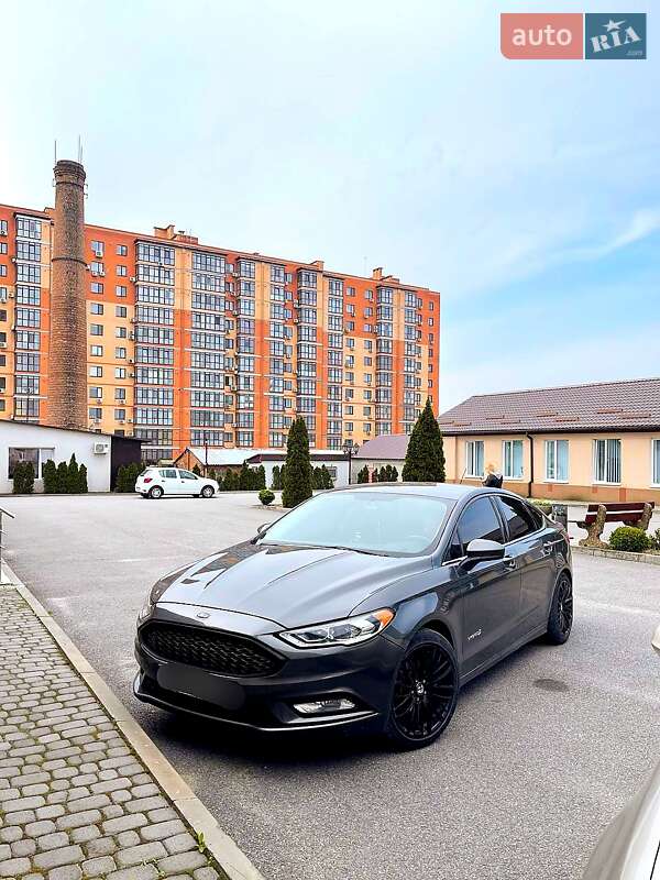 Ford Fusion 2016