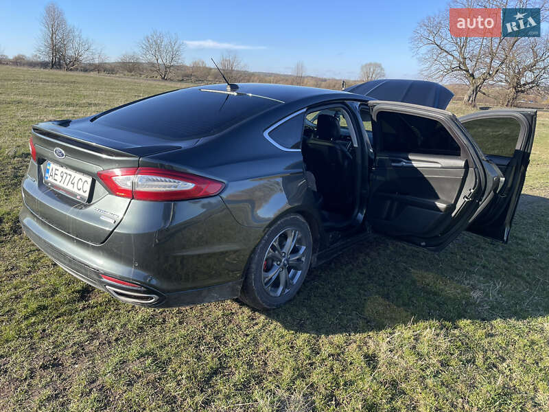 Седан Ford Fusion 2014 в Хмельницком