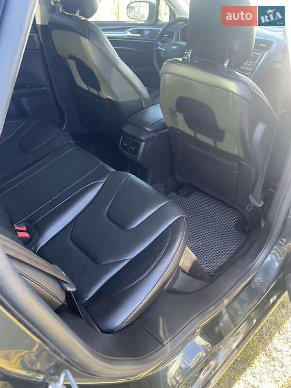 Седан Ford Fusion 2014 в Хмельницком