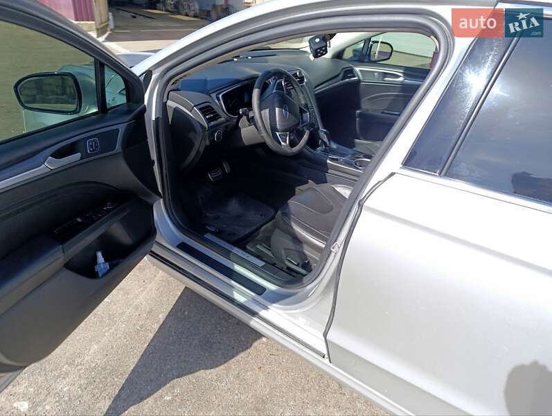 Седан Ford Fusion 2013 в Одессе